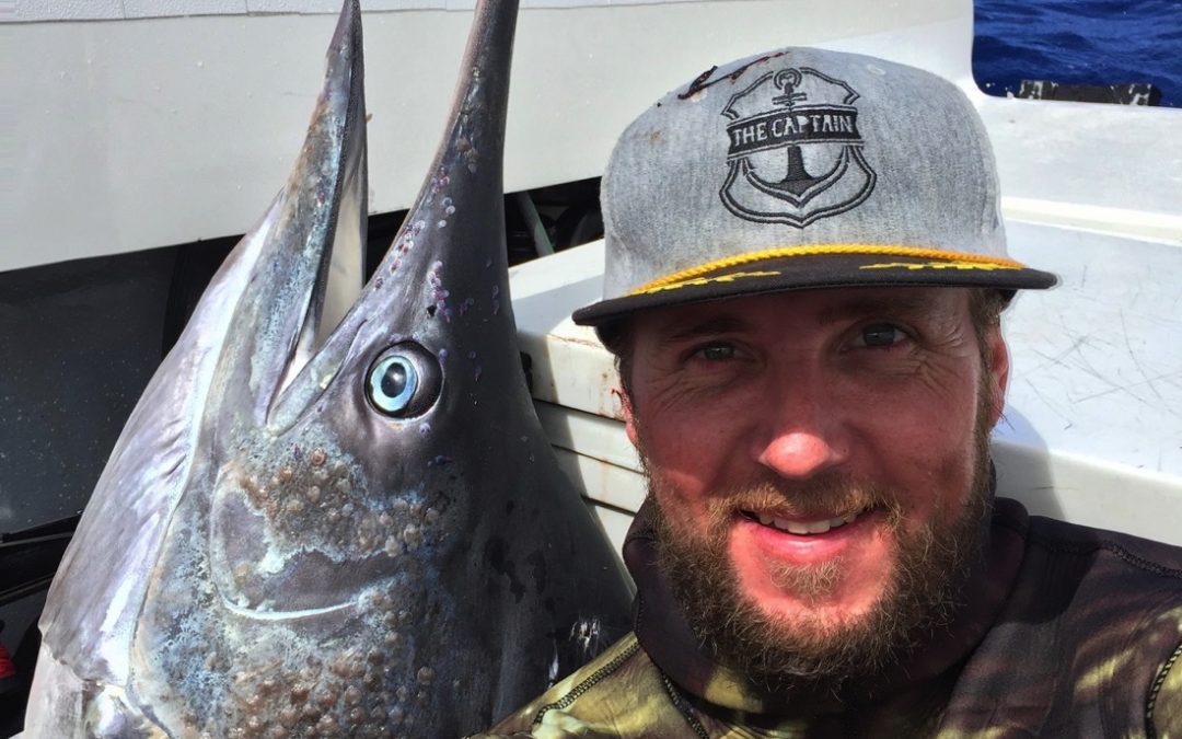 SPEARFISHING BLACK MARLINS IN FNQ